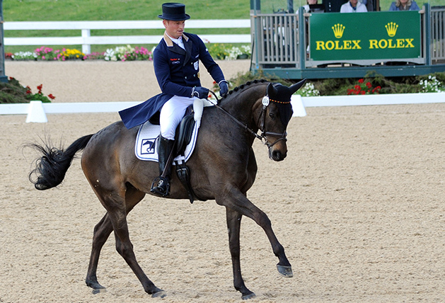 rolex-ky-day-1-dressage-april-28-no.-2330-michael-jung-fischerrocana-FST-300dpi.jpg