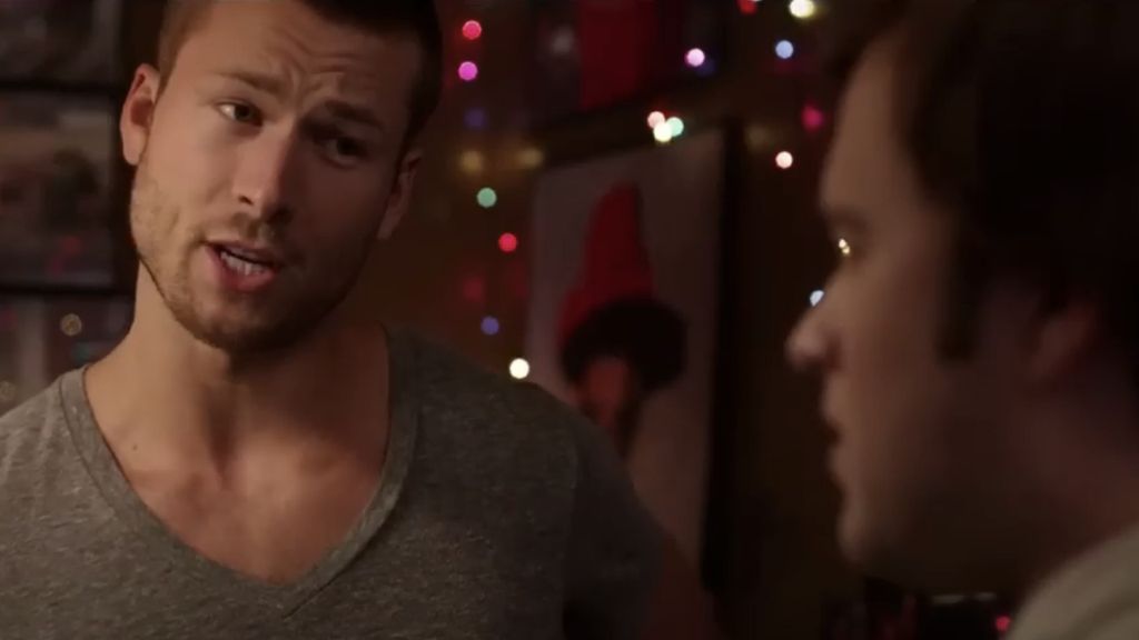 15 Glen Powell Movies And TV Appearances (And How To Watch Them