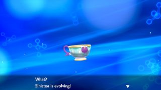 Evolving a Sinistea in Pokemon Sword and Shield