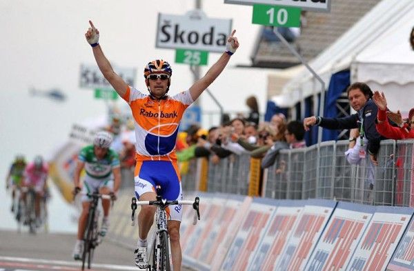 Denis Menchov had plenty of time to celebrate his victory.