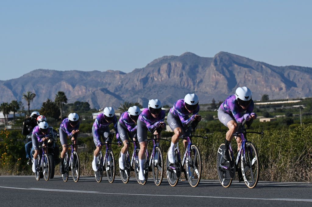 ORIHUELA SPAIN FEBRUARY 05 A general view of Ben OConnor of Australia Michael Hepburn of Australia Christopher JuulJensen of Denmark Jelte Krijnsen of Netherlands Robert Donaldson of Great Britain Jasha Sutterlin of Germany Filippo Zana of Italy and Team Jayco AlUla sprint during the 76th Volta a la Comunitat Valenciana 2025 Stage 1 a 343km stage from Orihuela to Orihuela on February 05 2025 in Orihuela Spain Photo by Szymon GruchalskiGetty Images