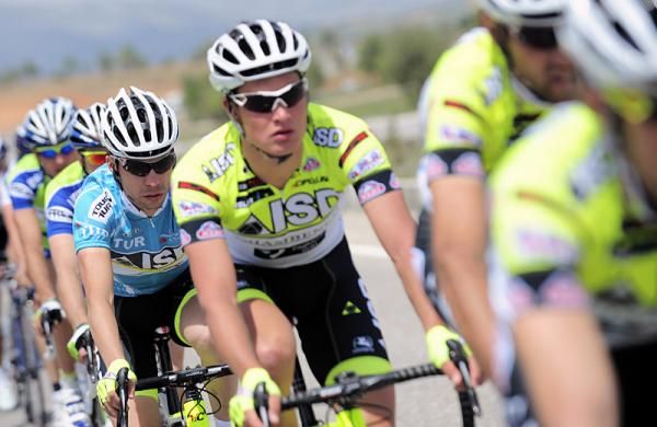 Dmytro Grabovskyy and the ISD-Neri team escorted race leader Giovanni Visconti for more than 200 kilometres in stage 5 of the Tour of Turkey.