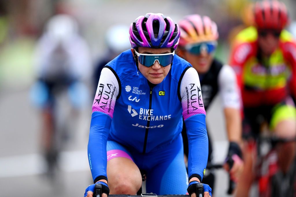 BURY ST EDMUNDS ENGLAND JUNE 06 Kristen Faulkner of United States and Team BikeExchange Jayco crosses the finishing line during the 8th The Womens Tour 2022 Stage 1 stage from Colchester to Bury St Edmunds WomensTour UCIWWT on June 06 2022 in Bury St Edmunds England Photo by Justin SetterfieldGetty Images