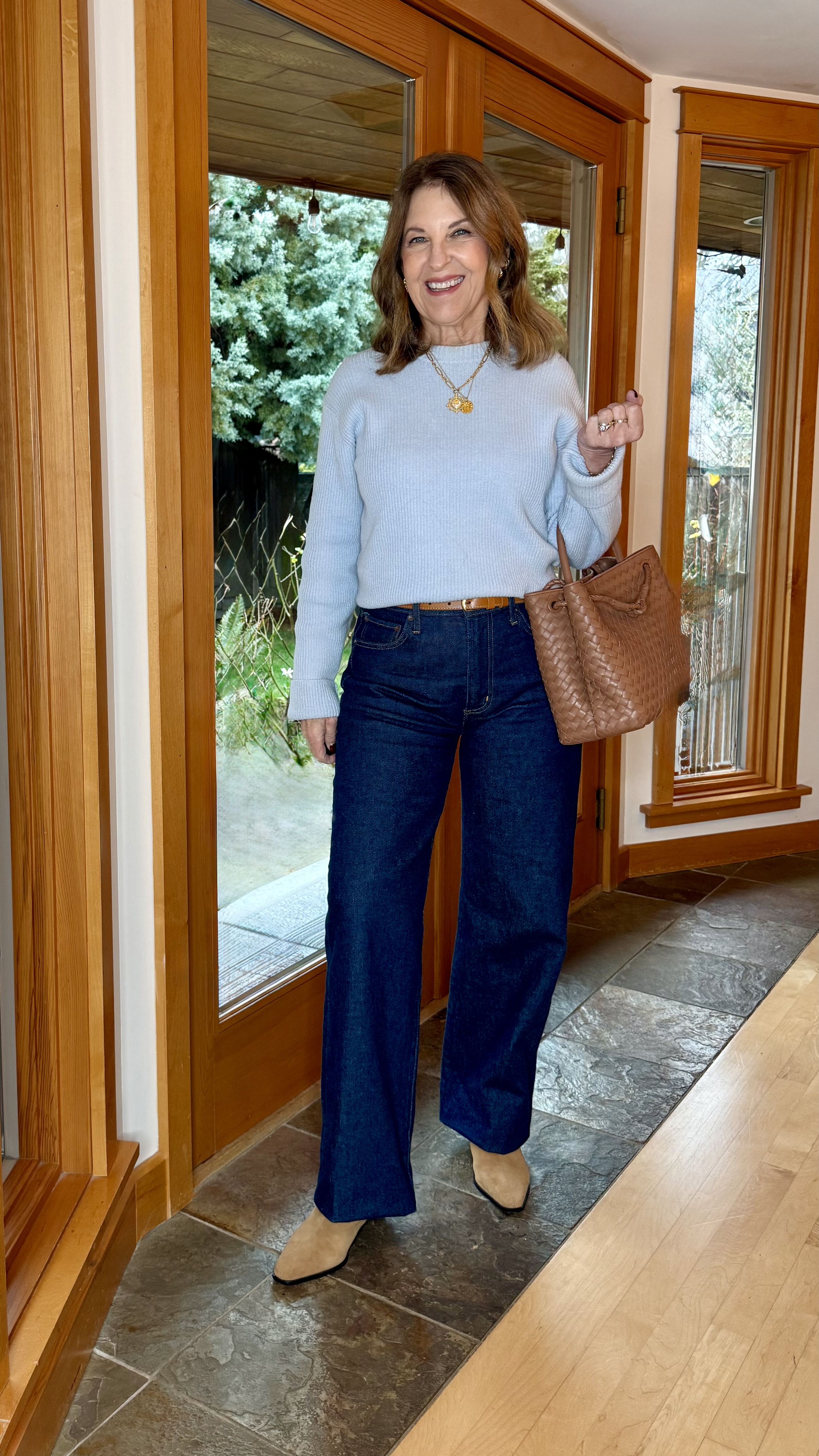 Sandy Koszarek wearing 2026 fashion trends.