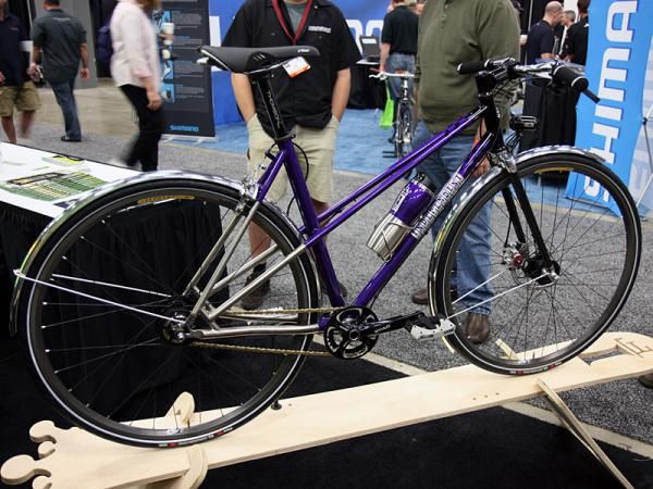 Independent Fabrications built this Caffeine Racer for Toni Smith, the wife of company owner Gary Smith.