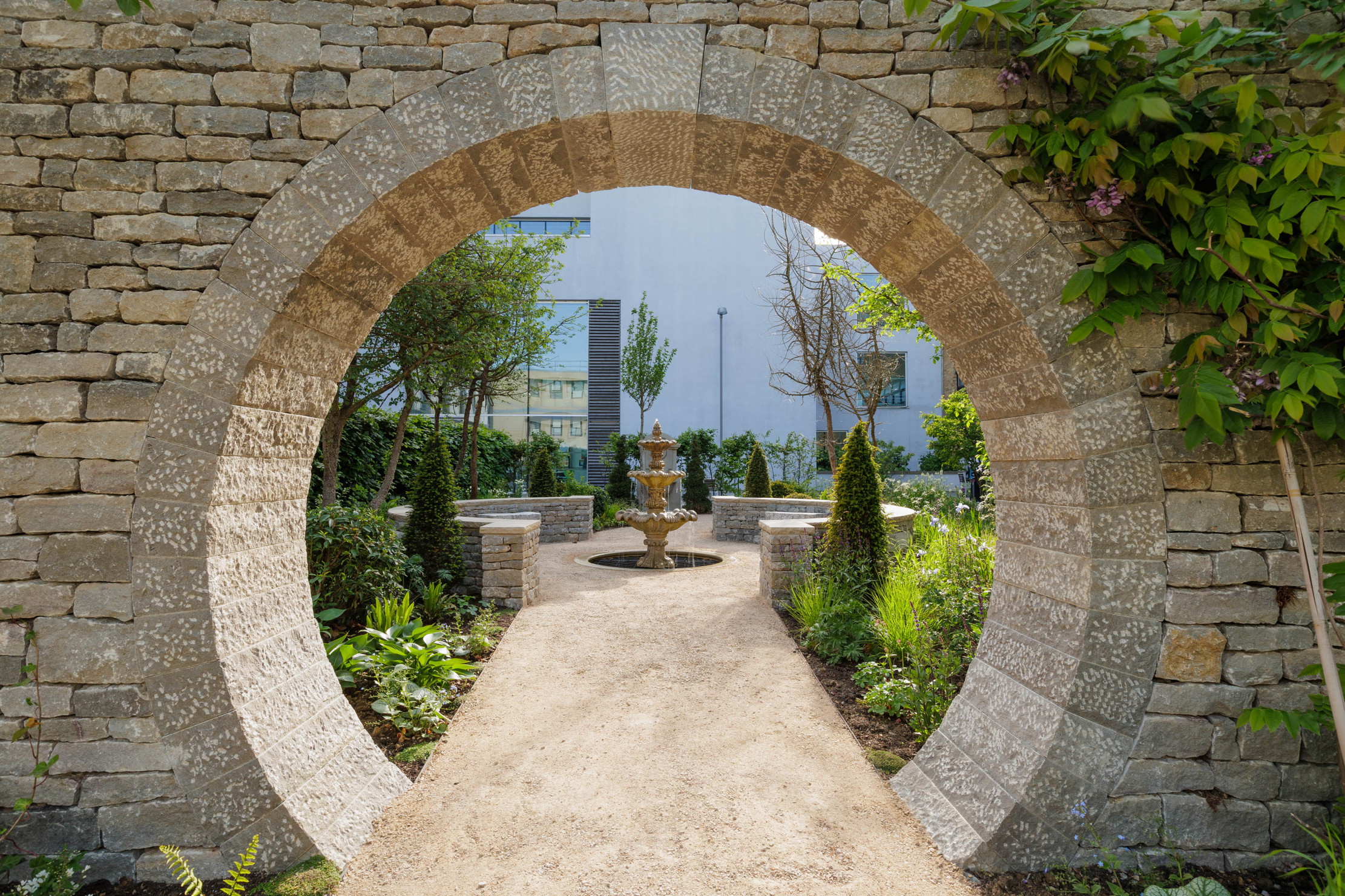Images of the Bridgerton Garden in Cambridge