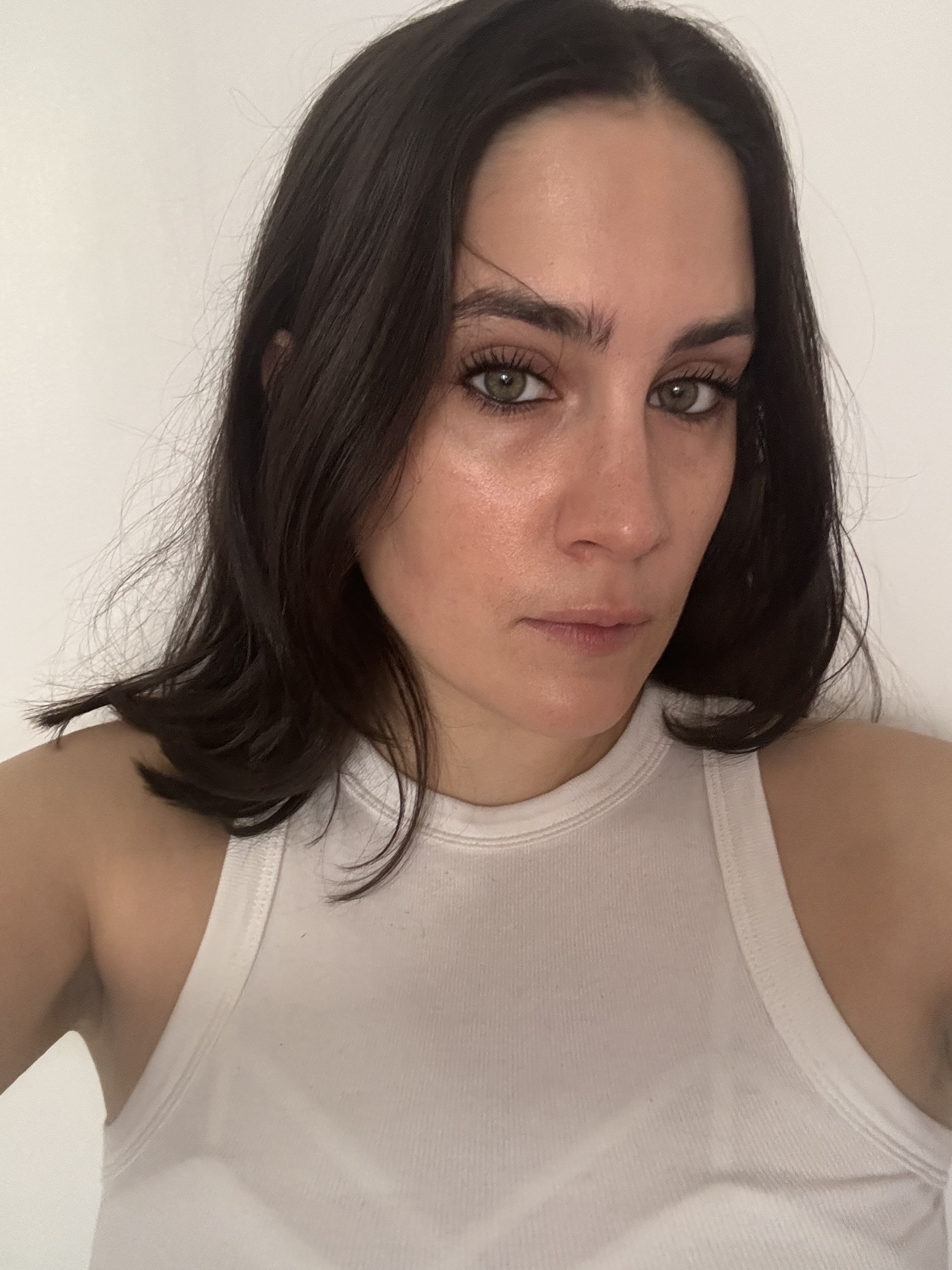 Julia Marzovilla tests Kevyn Aucoin Precision Eye Definer