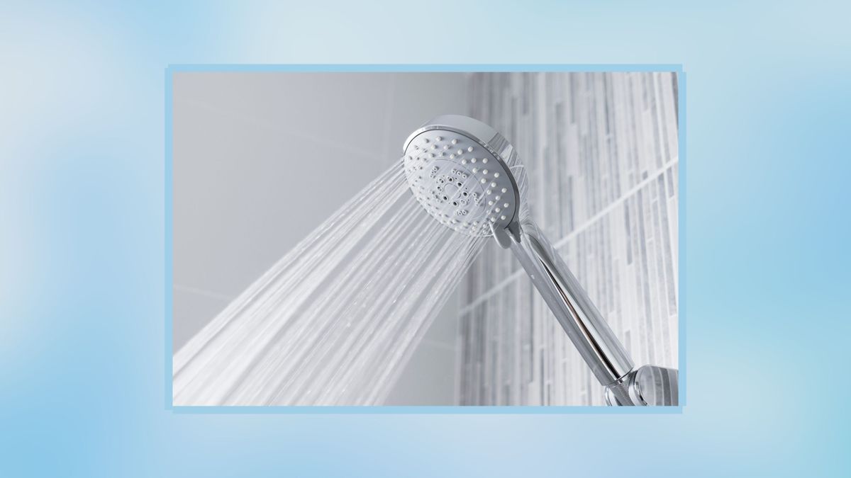 How To Replace A Showerhead Real Homes   UvqGhQqBaNRqtfTbB2BFEF 1200 80 