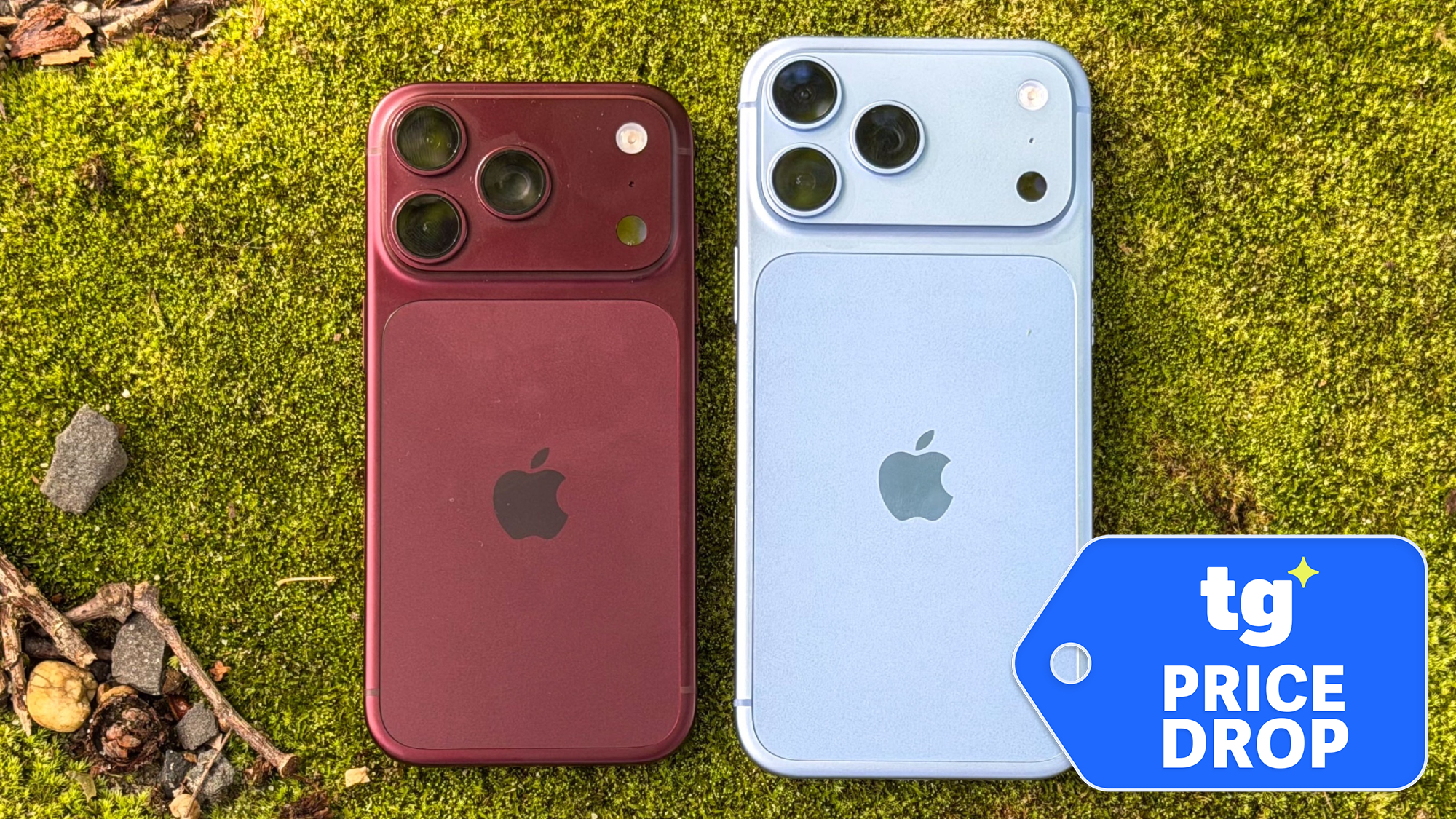 iPhone 18 Pro and iPhone 18 Pro Max side by side