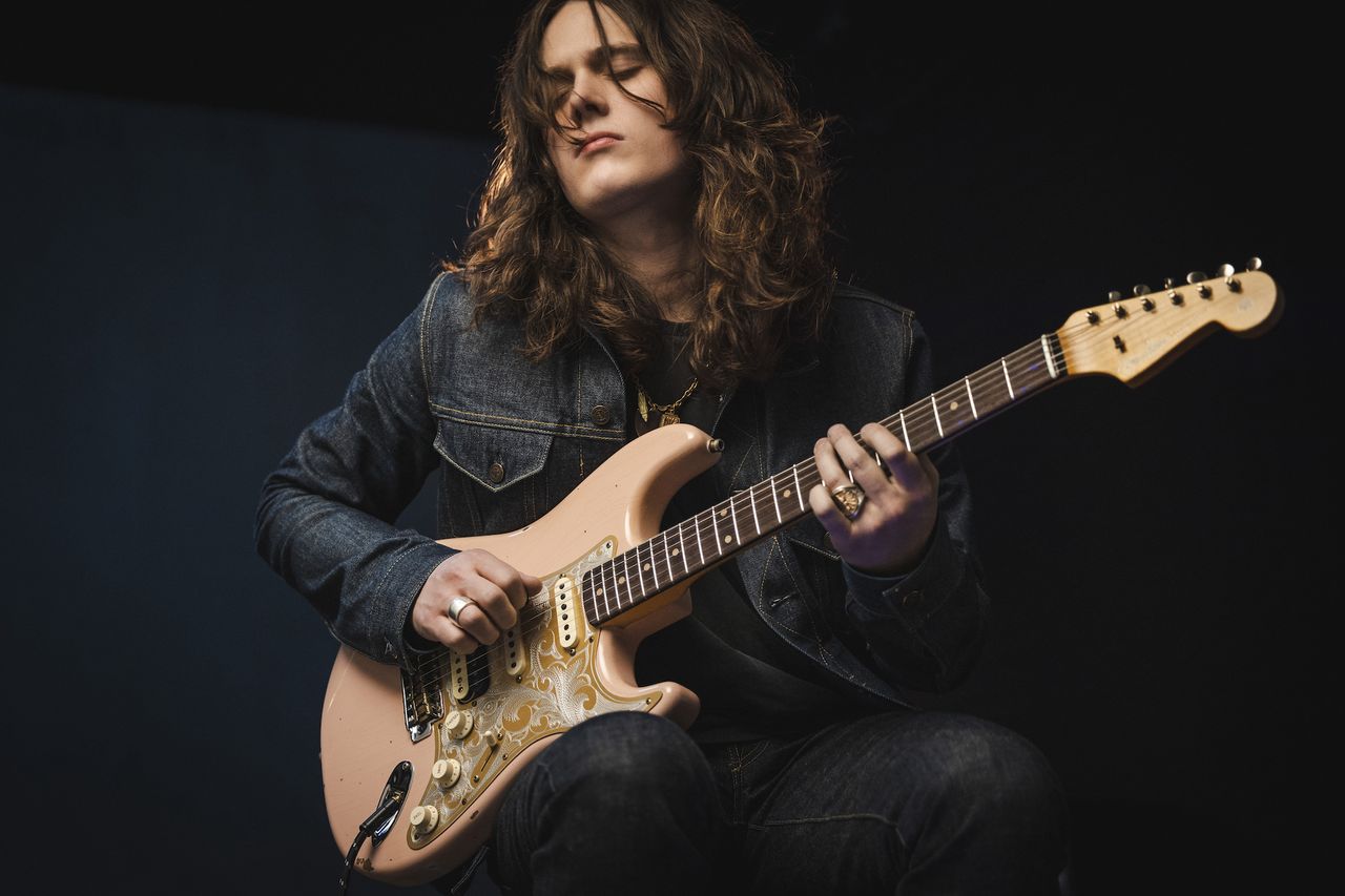 Tyler Bryant plays his new Fender Custom Shop signature "Pinky" Stratocaster