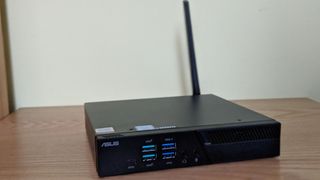 Asus PB60 business mini PC