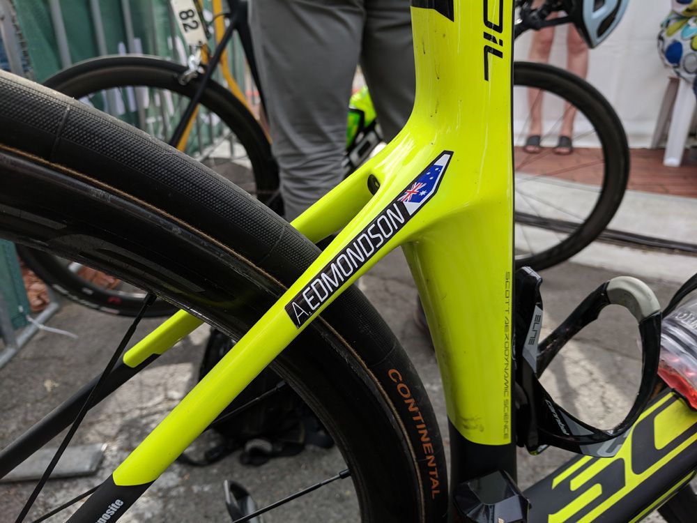 A close up of the Scott aero foil seat tube