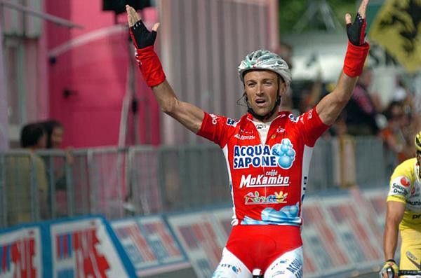 Yes! Stefano Garzelli (Acqua &amp; Sapone-Caff&egrave; Mokambo) wins.