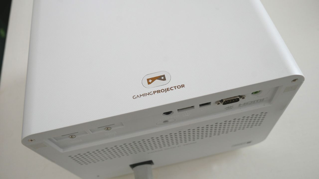 BenQ X3000i gaming projector