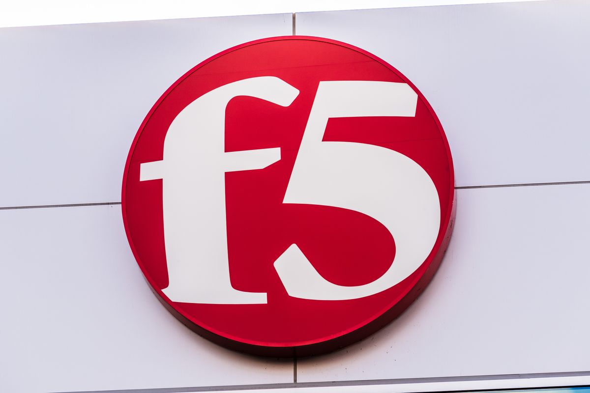 F5 sign on a white building