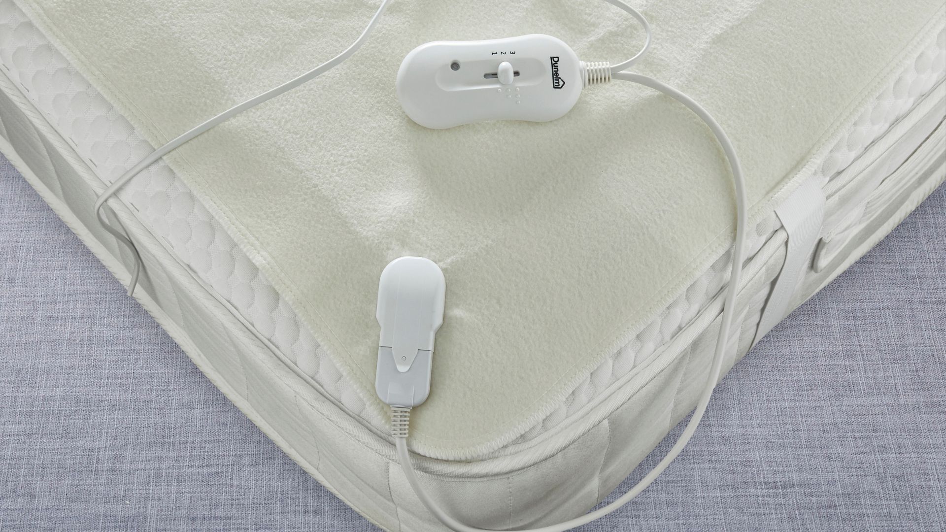Corner of Dunelm Cosy and Warm Electric Blanket on bed