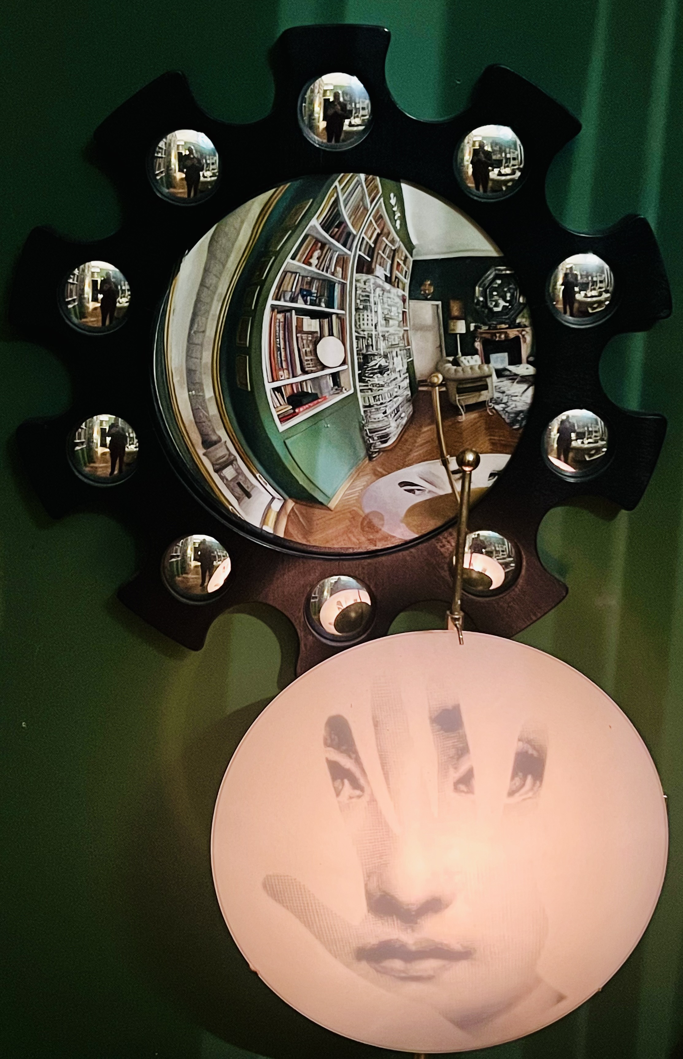 Barnaba Fornasetti mirror and lamp