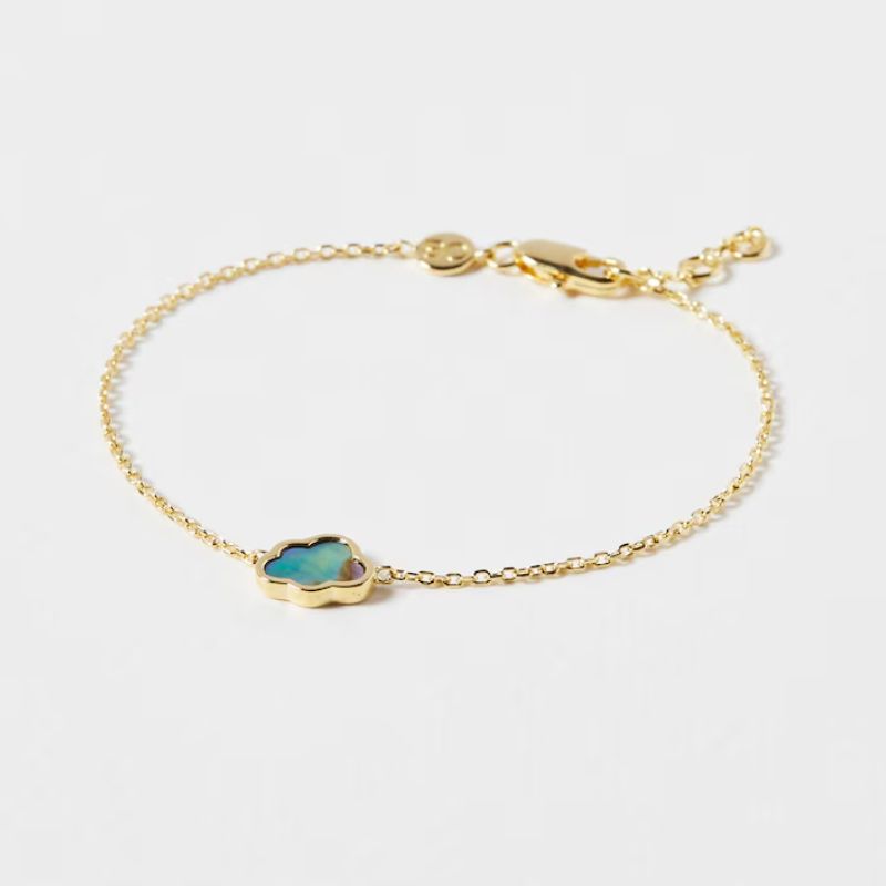 simple pendant bracelet