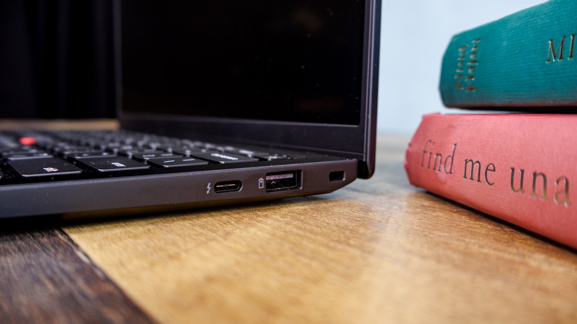 Lenovo ThinkPad X1 Carbon Gen 14 Aura Edition