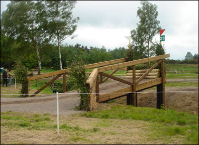 brokenbridge1.jpg