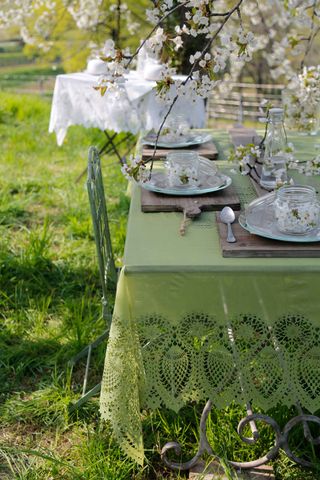 vintage table setting by Ella James for wedding