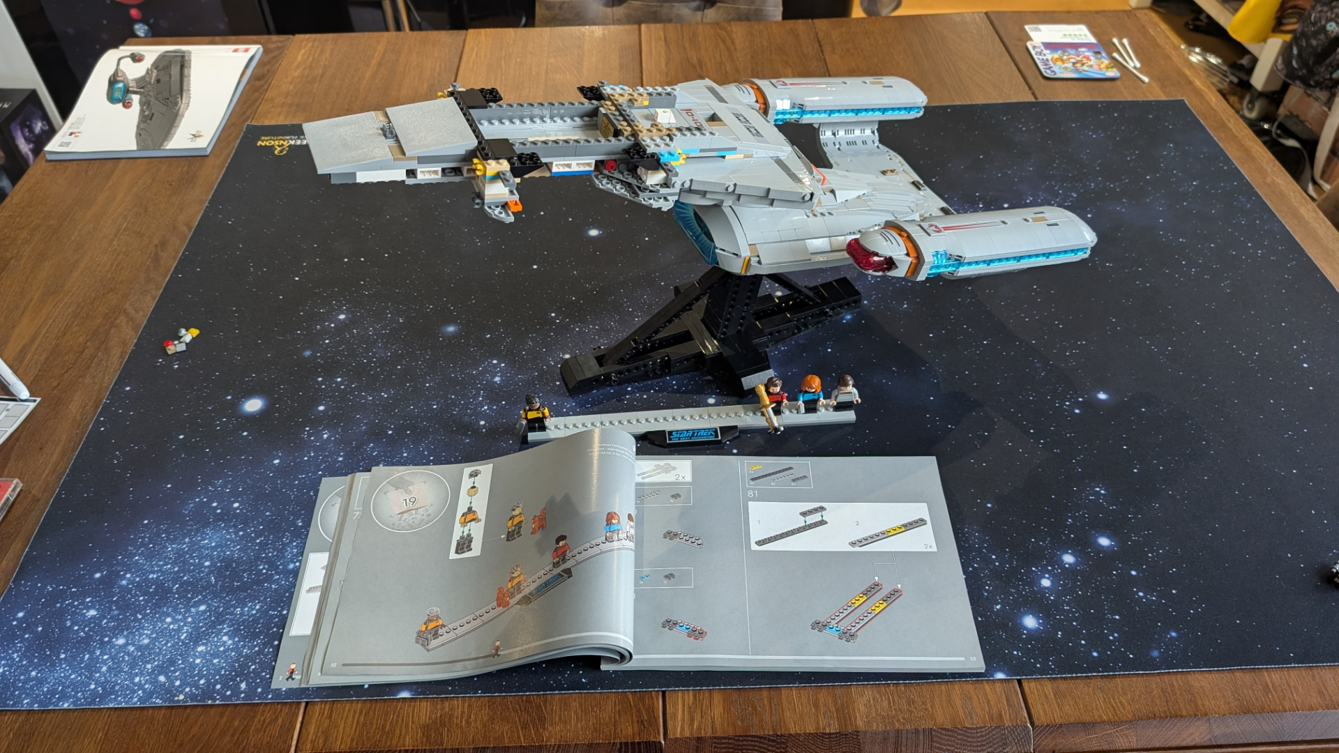 Lego U.S.S. Enterprise NCC-1701-D