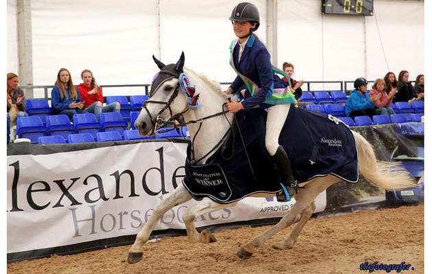 Eloise Burden Riding Cootatooder Liath Graeme Ash Novice Masters PRES1838