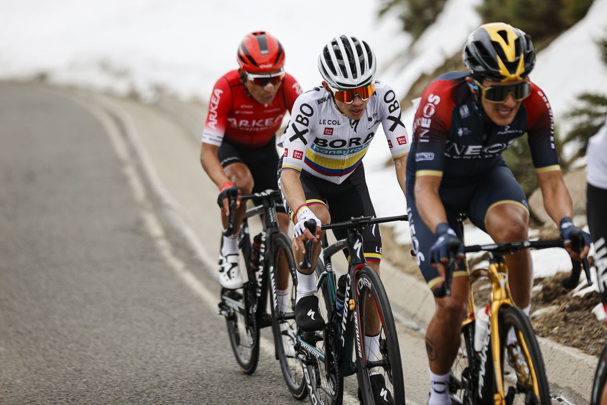 Volta Ciclista a Catalunya 2022 - 101st Edition - 4th stage La Seu dâ€™Urgell - BoÃ­ TaÃ¼ll 166,5 km - Joao Almeida (POR - UAE Team Emirates) - Richard Carapaz (ECU - INEOS Grenadiers) Sergio Higuita (COL - Bora Hansgrohe) Nairo Quintana (COL - Arkea) - photo Luis Angel Gomez/SprintCyclingAgencyÂ©2022