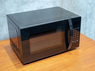 AmazonBasics Microwave