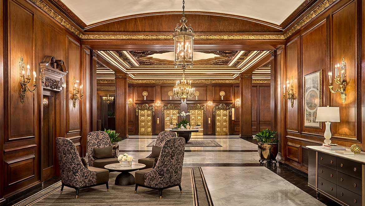 Lobby at Omni Parker House