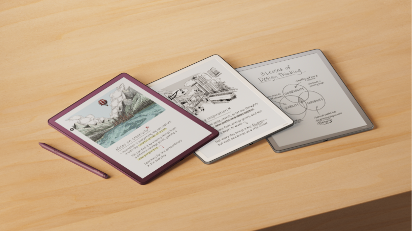 Kindle Scribe Colorsoft in lifestyle setting
