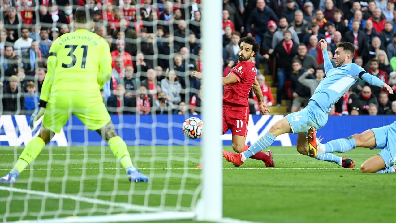 Mohamed Salah scored Liverpool’s second goal in the 2-2 draw with Manchester City 