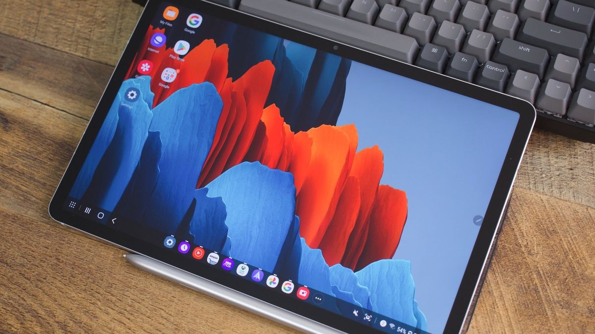 Samsung Galaxy Tab S7 series joins the Android 12L party with new One UI update