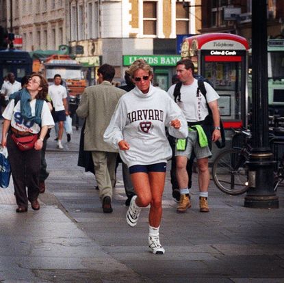 Princess Diana jogging in London 