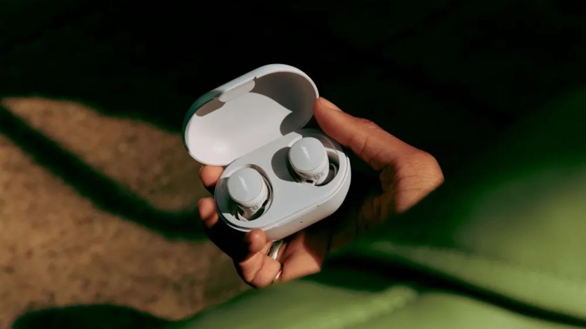 Bose takes on AirPods 4 with new QuietComfort buds — $179 with ANC and ...