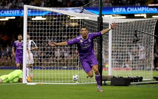Cristiano Ronaldo celebrates scoring in the 2017 Champions League final