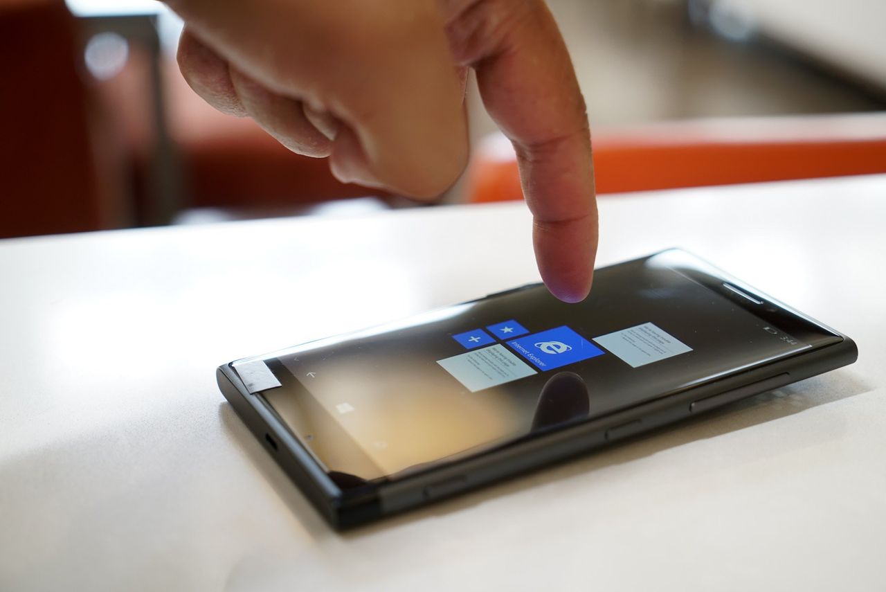 Nokia McLaren Late Prototype