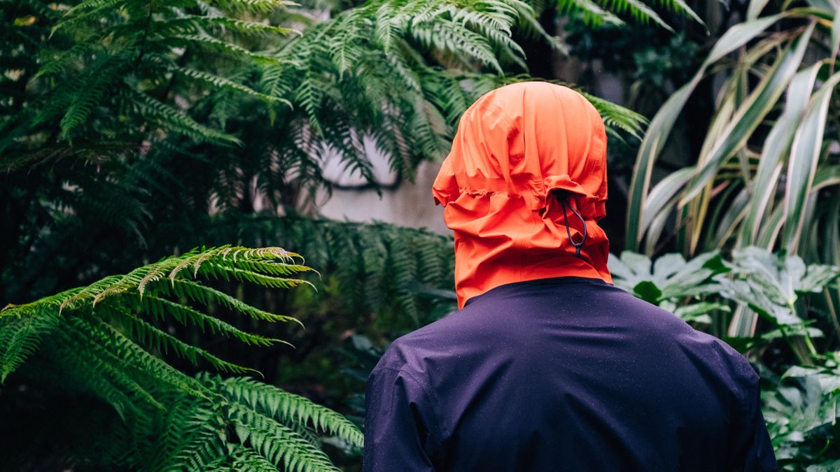 Albion Zoa rain jacket