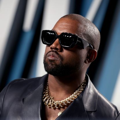 beverly hills, california february 09 kanye west attends the 2020 vanity fair oscar party hosted by radhika jones at wallis annenberg center for the performing arts on february 09, 2020 in beverly hills, california photo by rich furyvf20getty images for vanity fair