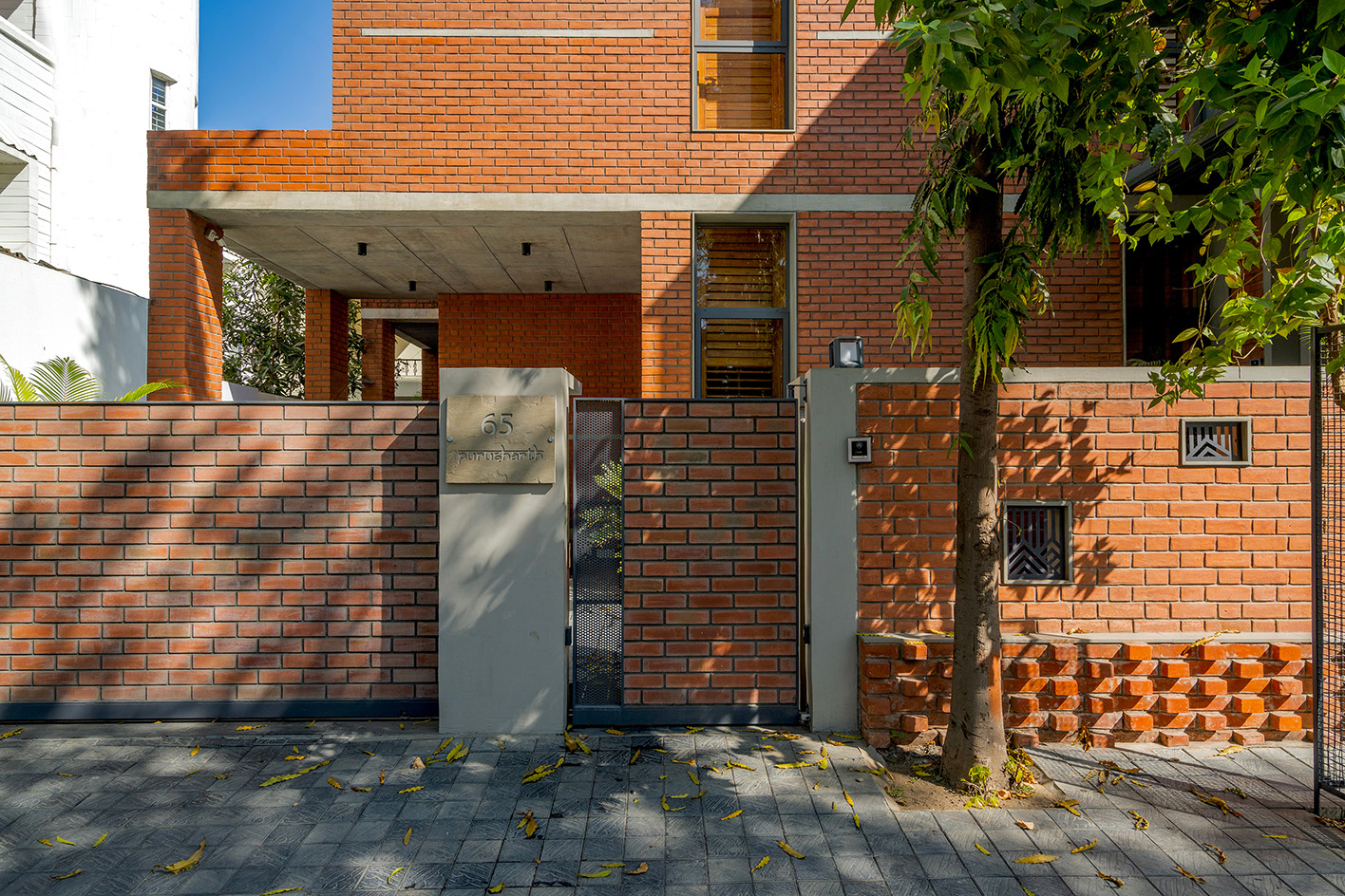 entrance view of An Urban House by MISA Architects