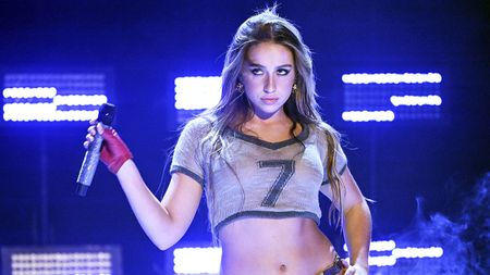 THE TONIGHT SHOW STARRING JIMMY FALLON -- Episode 1889 -- Pictured: Musical guest Tate McRae performs on Tuesday, December 12, 2023 -- (Photo by: Todd Owyoung/NBC via Getty Images)