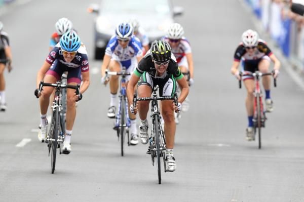 Defending Champion, Alexis Rhodes (GreenEDGE) was fourth, she took the bunch sprint