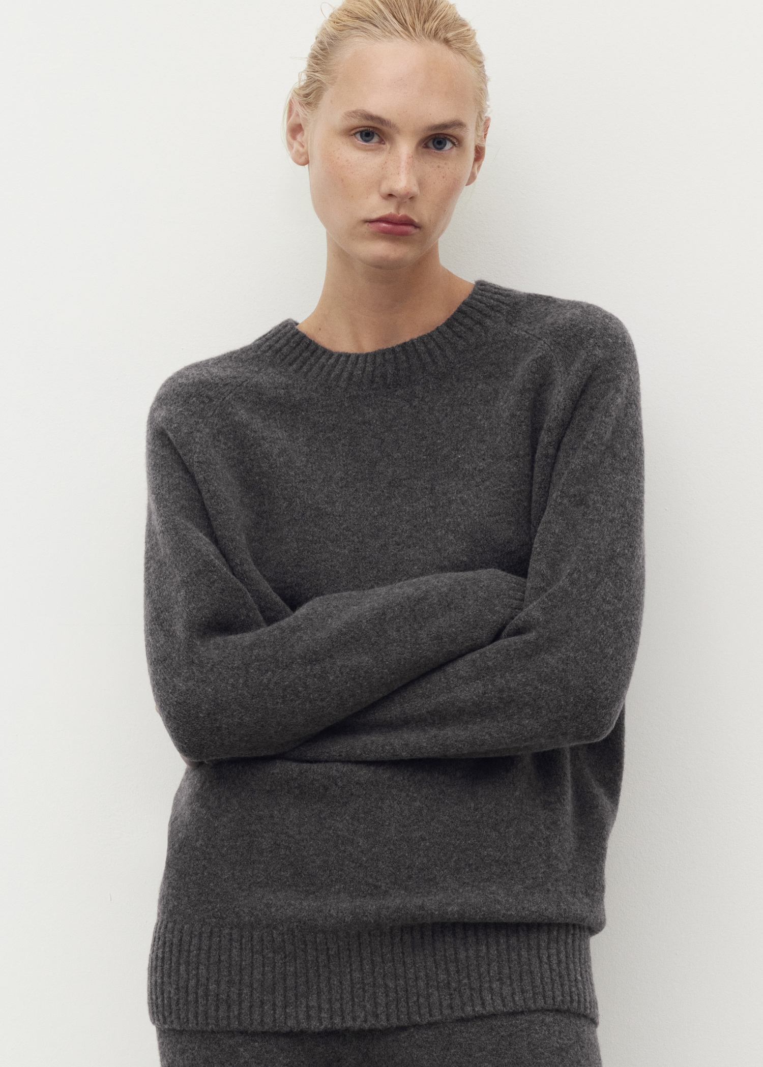 Round-Neck Knitted Sweater - Women | Mango United Kingdom