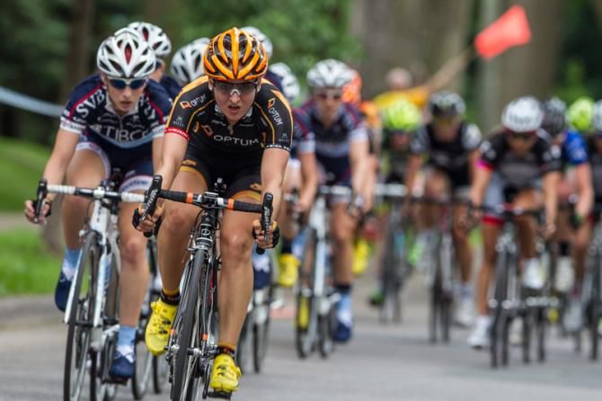 Leah Kirchmann (Optum) gets back on the front of the field after being off the front.