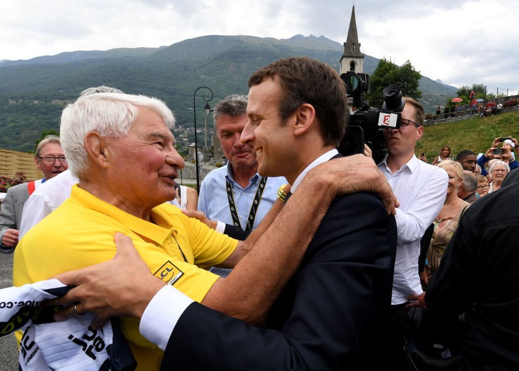 Raymond Poulidor meets French president Emmanuel Macron