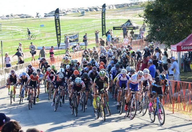 Ben Berden (Raleigh Clement) taking the hole-shot on the uphill start