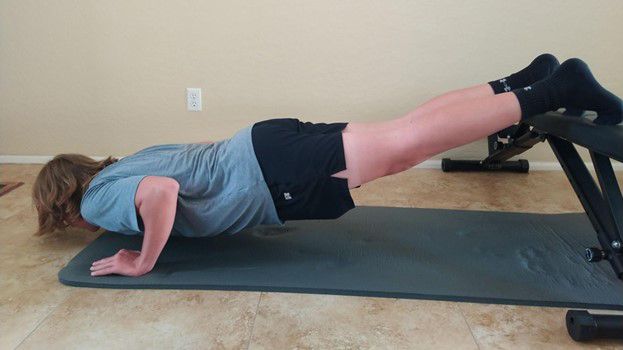 Decline push-up 2