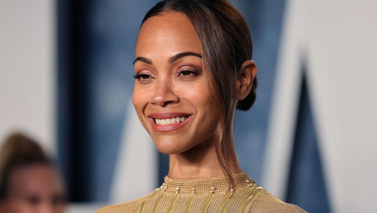 Close up of Zoe Saldana