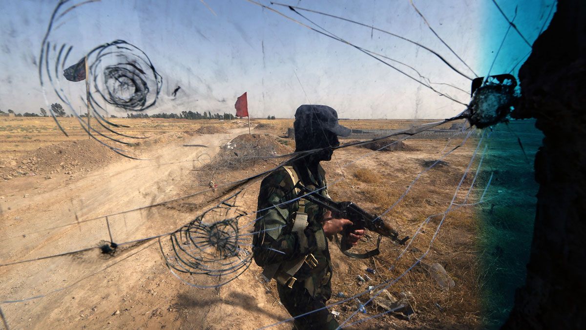 Iraqi Patrol Soldier Iraq Isis