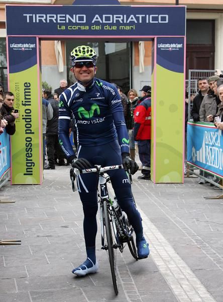 Marzio Bruseghin (Movistar) gets ready for a long stage